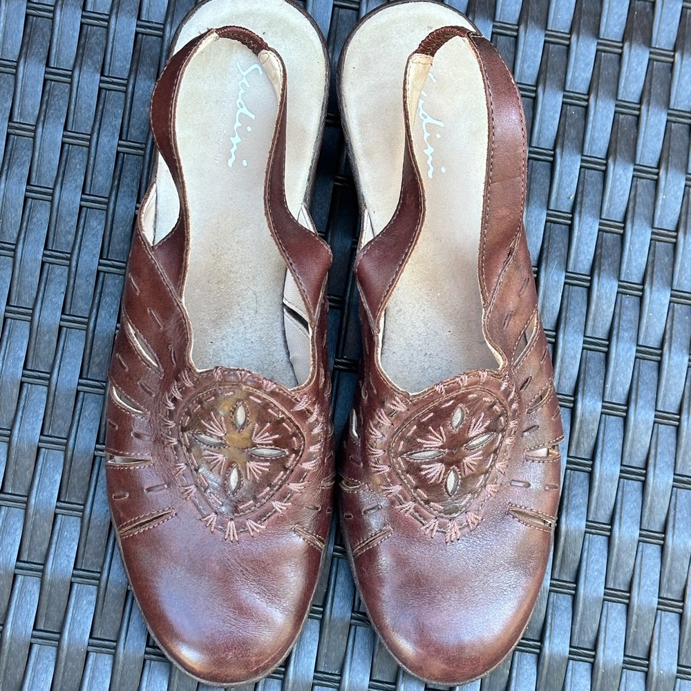 Sudini Women's Brown Leather Comfort Slingback Shoes
